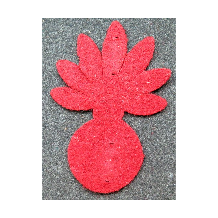 Insigne tissu de grenade garance non réglementaire