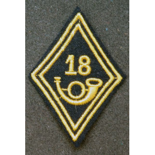 LOSANGE DE BRAS MODÈLE 45 : écusson troupe du 18° bataillon de chasseurs alpins  brodé machine