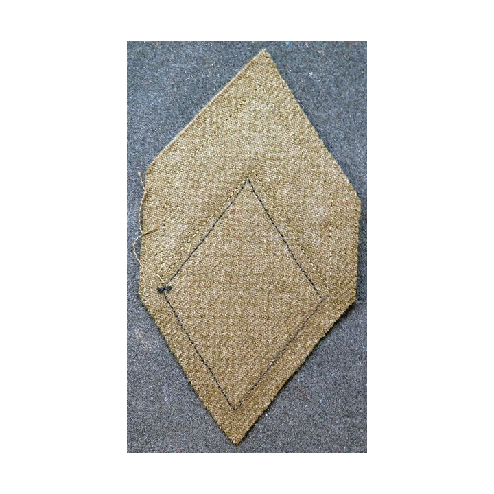 LOSANGE DE BRAS MODÈLE 45 : 1° classe du 50° Régiment d'Infanterie sur tissu kaki