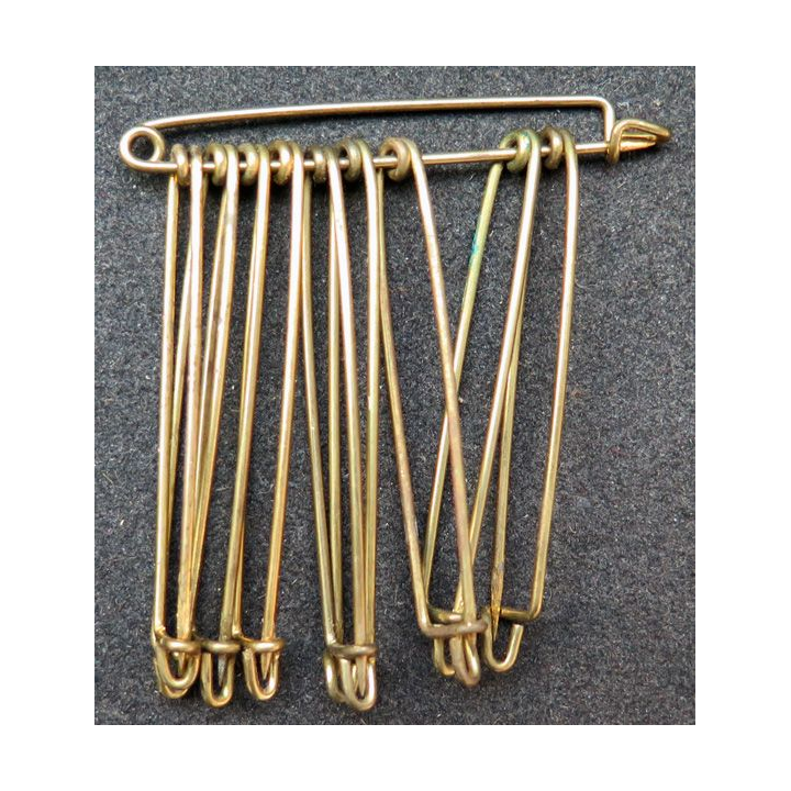 MILITARIA : lot de 10 épingles en laiton de dimensions 5,5 cm