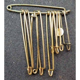 MILITARIA : lot de 10 épingles en laiton de dimensions variées
