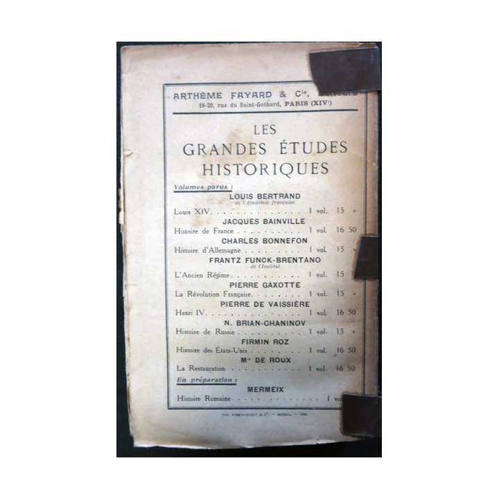 La Restauration (1930) de Mme de Roux aux éditions Arthème Fayard et Cie Editeurs