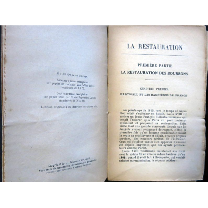 La Restauration (1930) de Mme de Roux aux éditions Arthème Fayard et Cie Editeurs