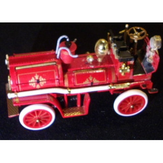 MATCHBOX MODELS OF YESTERYEAR YFE23 1906 WATEROUS S/P PUMPER
