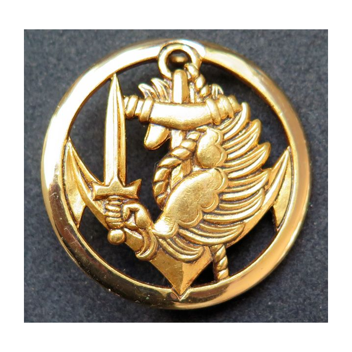 insigne de béret des commandos parachutistes coloniaux