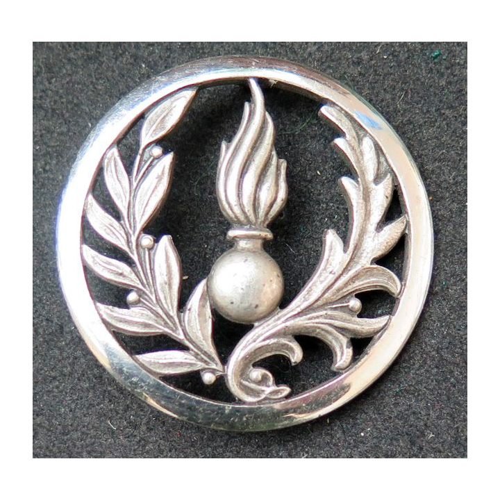 insigne de béret du commissariat argenté fabrication Coinderoux