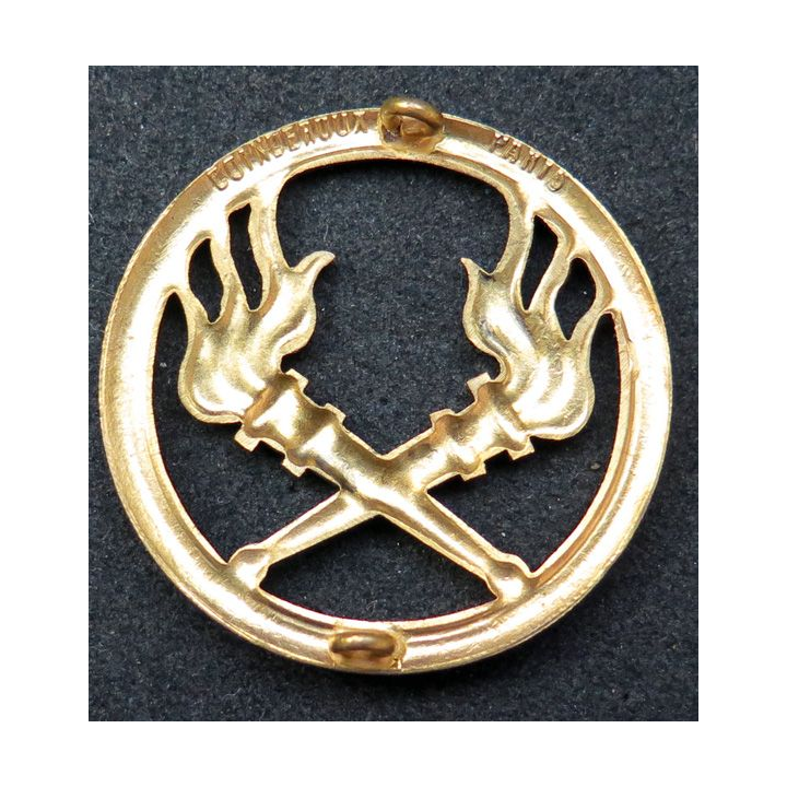 Insigne de béret du Service des Essences de fabrication Coinderoux Paris
