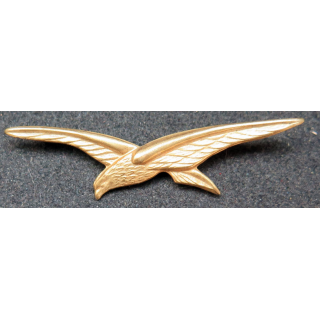 AIR : insigne de calot de l’armée de l’Air gerfaut en métal doré embouti avec pattes de fixation