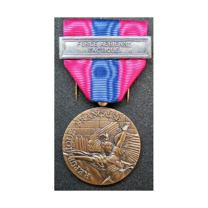 FRANCE : médaille de la défense nationale bronze avec barrette Force aérienne tactique