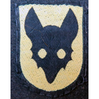 insigne tissu des Louveteaux Loup noir