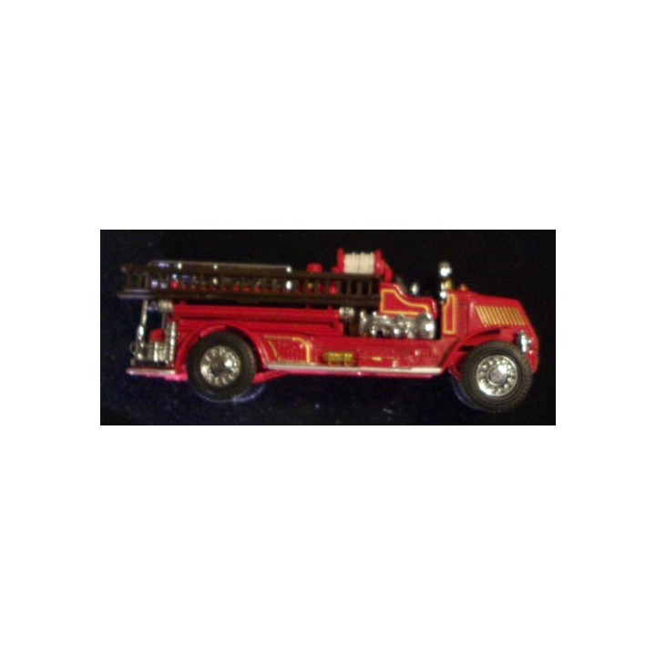 MATCHBOX MODELS OF YESTERYEAR YFE01 1920 MACK AC FIRE ENGINE