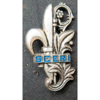 SCERI : insigne métallique du service central d'études et de réalisations de l'intendance G. 2702