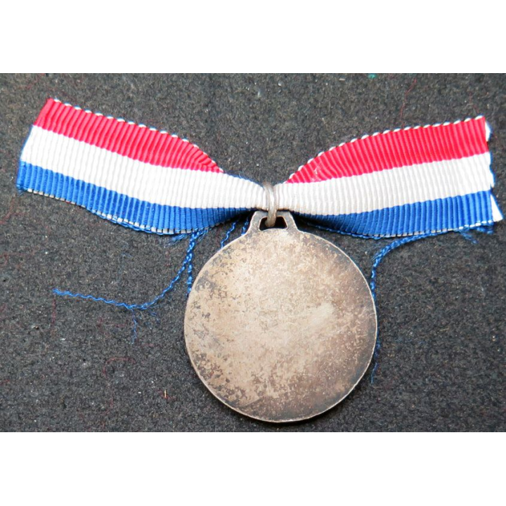 FRANCE : médaille de sport des pompiers de Paris en métal argenté