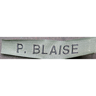 bande patronimique verte armée au nom de P. Blaise