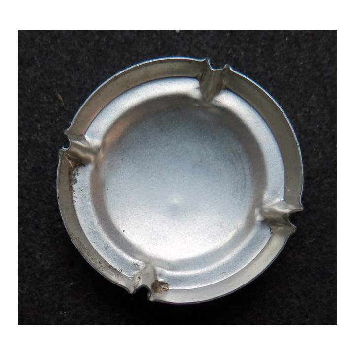 Capsule Muselet de bouteille de champagne GRUMIER Maurice n° 20 Blanc et noir