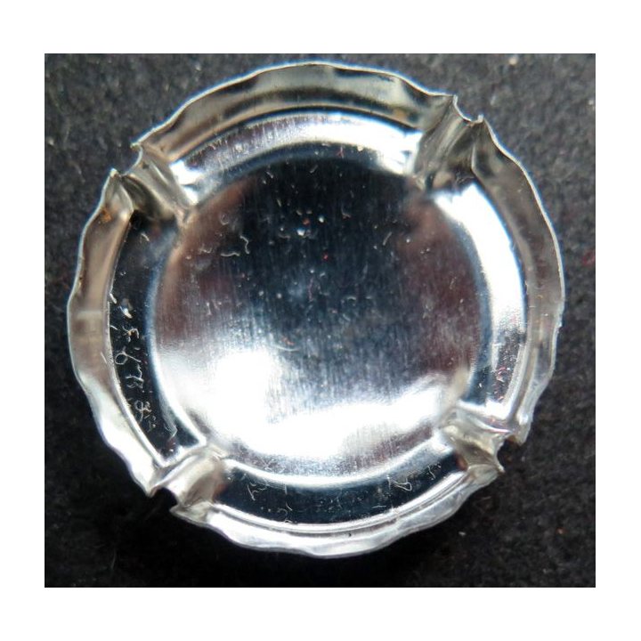 Capsule Muselet de bouteille de champagne JACQUES Yves n° 9 sans nom