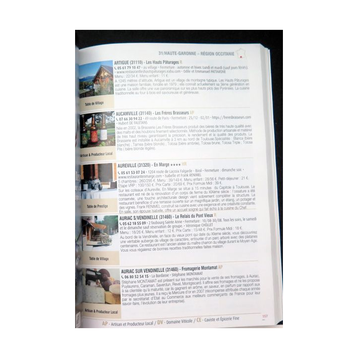 Guide Blanc 2022 tables et auberges l'art du bien manger local