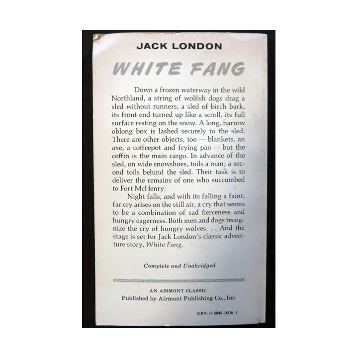 White Fang de Jack London aux éditions Airmont Publishing Co. Inc.