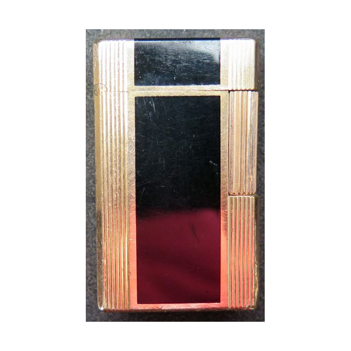 BRIQUET : briquet Dupont en laque de Chine et plaqué or n° S4EF61