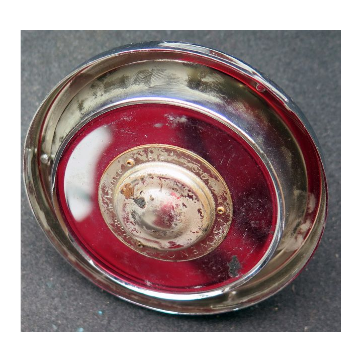 Dessus de cendrier de diamètre 8,5 cm