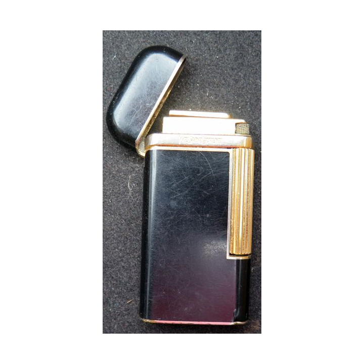 BRIQUET : briquet en acier noir (éclat) Yves St laurent 1 x 3 x 6,5 cm