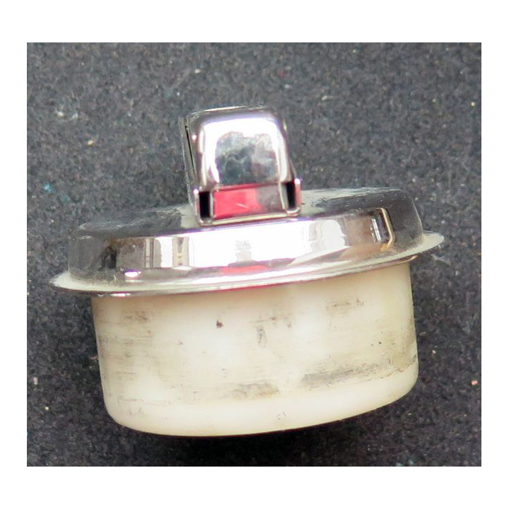 BRIQUET : système pour briquet de table rond Diamètre 4,5 cm hauteur 3,5 cm
