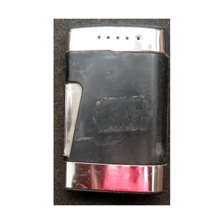 BRIQUET : briquet en acier noir et argenté Ronson 6 x 4 x 1 cm