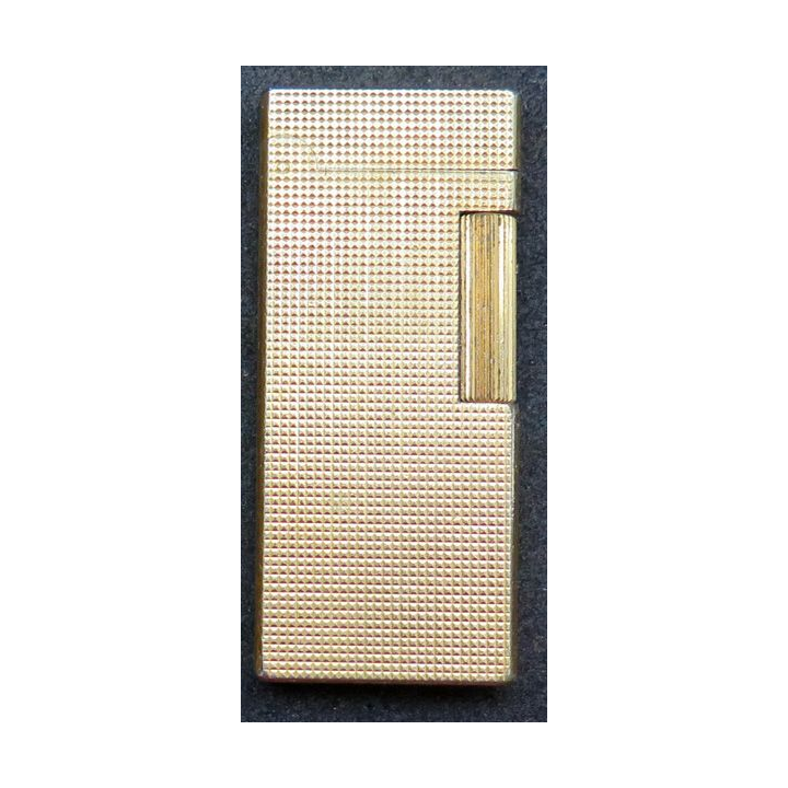 BRIQUET : briquet en métal doré 3 x 6,9 x 0,7 cm