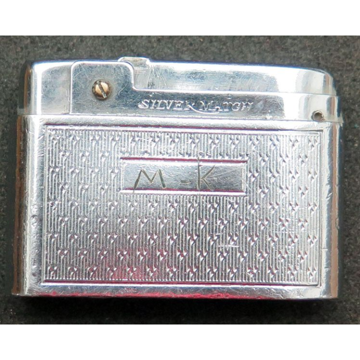 BRIQUET : briquet en acier argenté Sylver match 5,3 x 3,5 x 1,2 cm