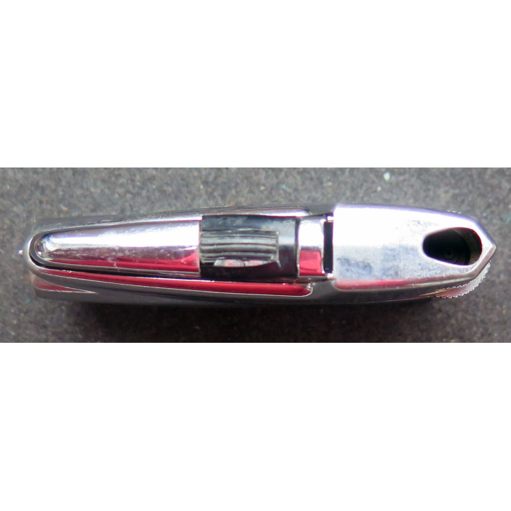 BRIQUET : briquet en acier argenté Ronson Varaflame breveté S.G.D.G 6,5 x 3,5 x 1,2 cm