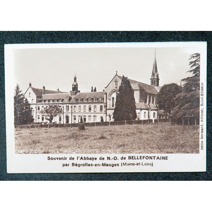 IMAGE PIEUSE : Notre Dame de Bellefontaine avec le Salve Regina