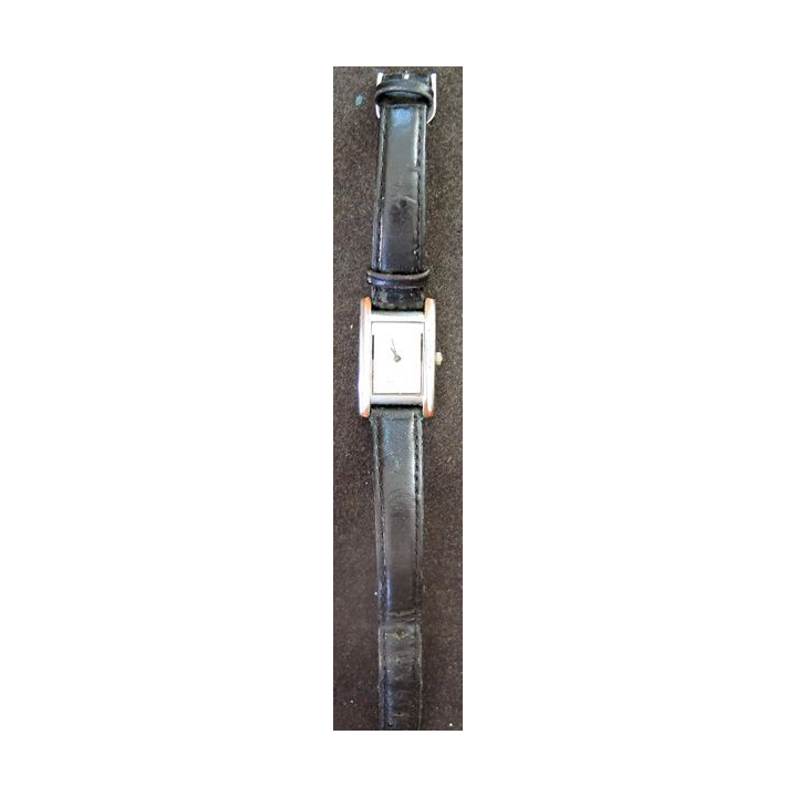Montre femme avec bracelet cuir argenture usée