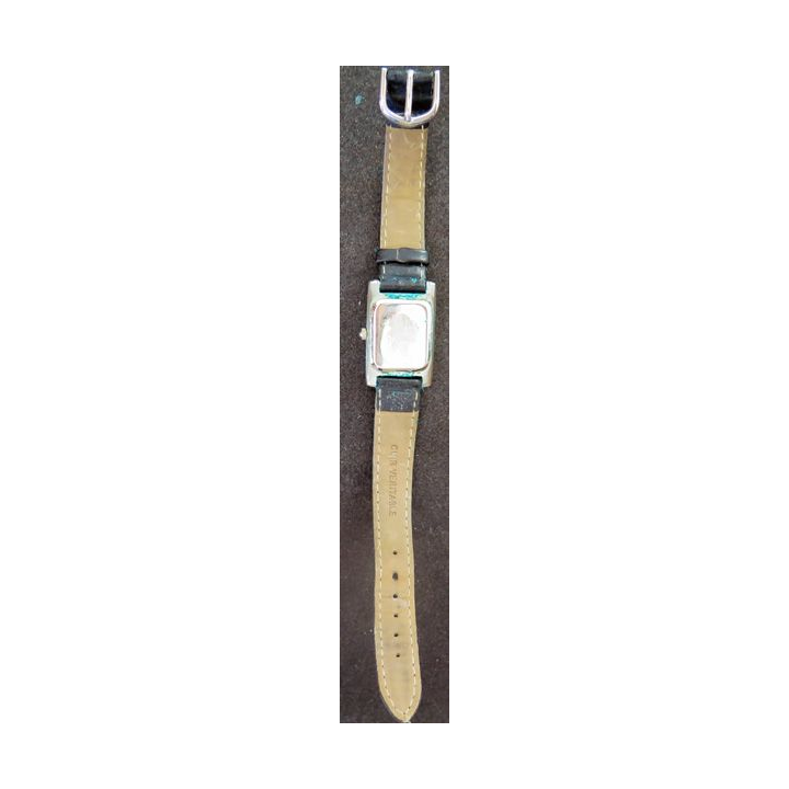 Montre femme avec bracelet cuir argenture usée