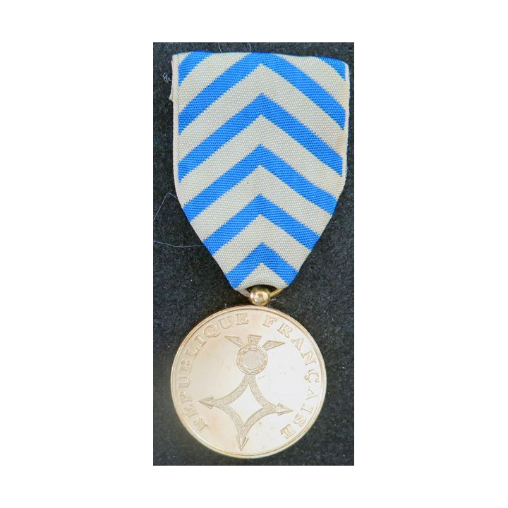 FRANCE : médaille de reconnaissance de la Nation d'Afrique du Nord
