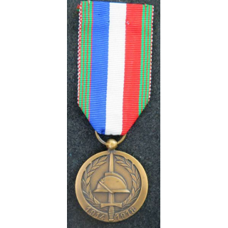 FRANCE : médaille bronze de l'UNC Union nationale des combattants 60° anniversaire