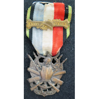 FRANCE : médaille de la société des vétérans de l'Armée de Terre "oublier jamais" 1870-1871 des revanchards bronze
