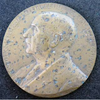 Médaille en bronze au Docteur O Crouzon  1935
