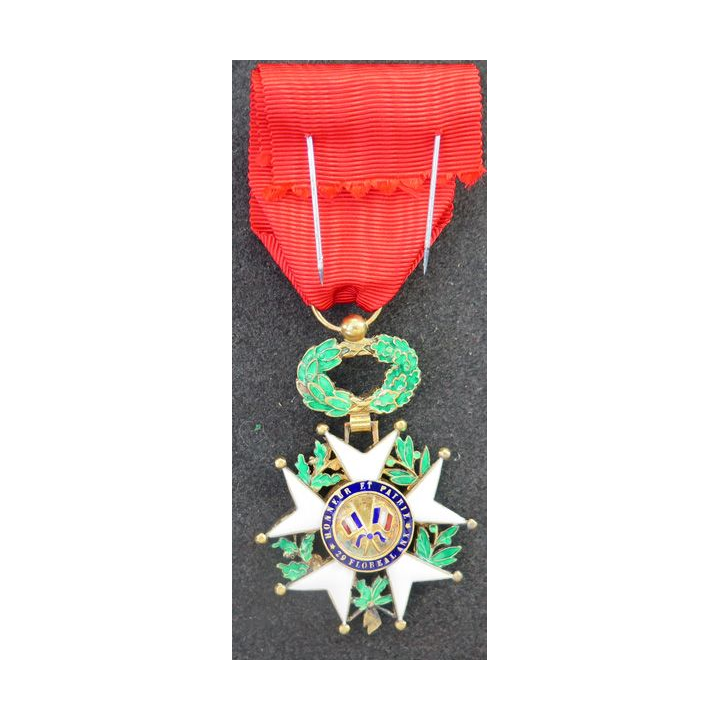 FRANCE : croix d'Officier de la Légion d'Honneur 5° république émaux parfaits 29 Floréal