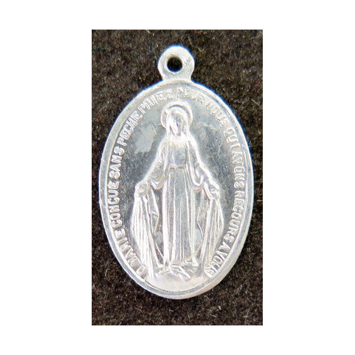 Médaille de la Vierge Marie en métal blanc