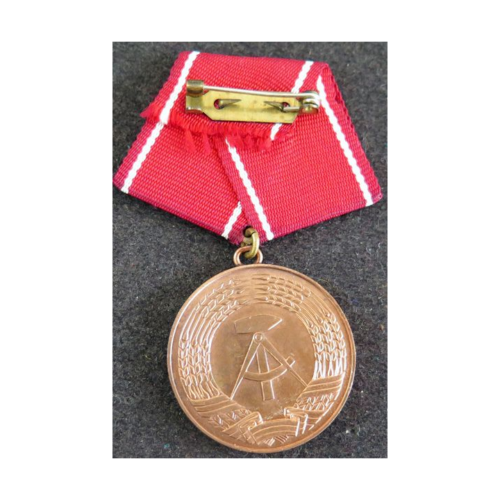 RDA : médaille de bronze avec rappel pour d'excellentes performances
