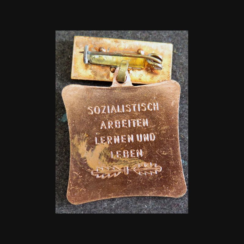 RDA médaille du travail collectif de l'Allemagne de l'Est