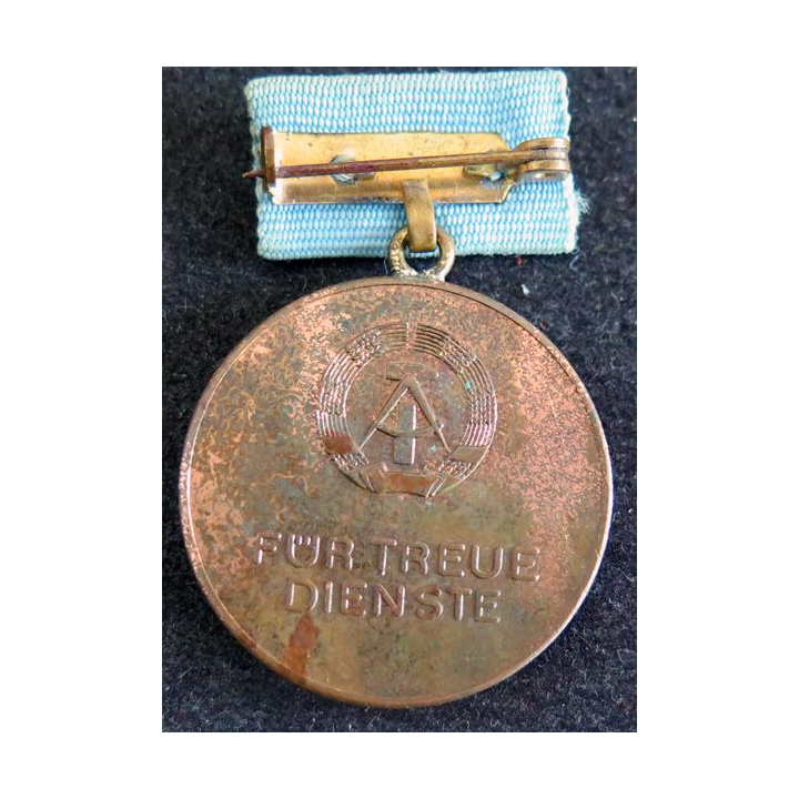 RDA : médaille pour services rfidèle dans les chemins de fer et services ferroviaires