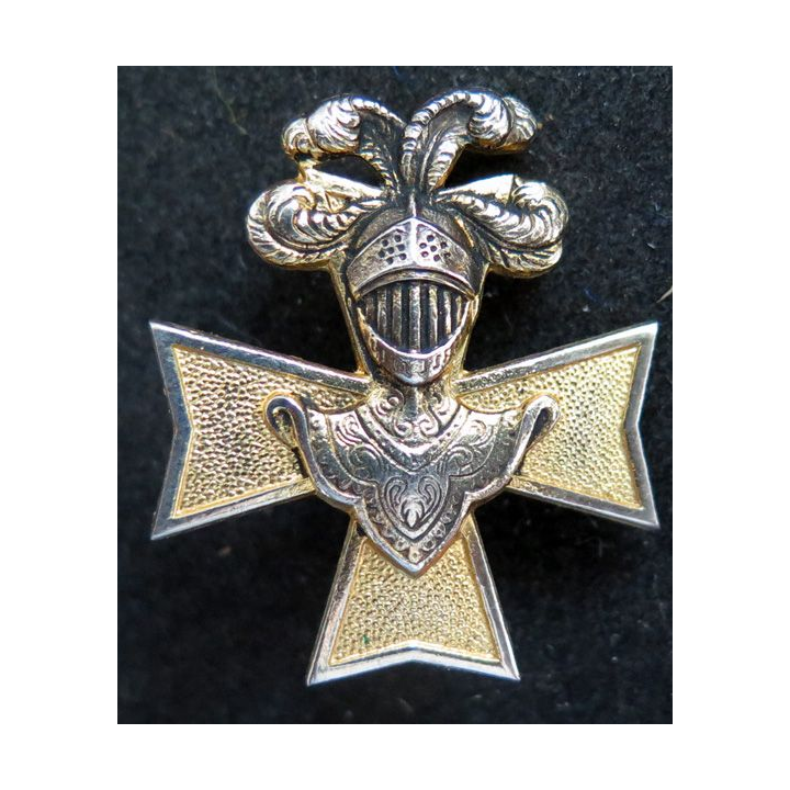 CIDB : insigne métallique du centre d'instruction des divisions blindées de fabrication Drago G. 1262