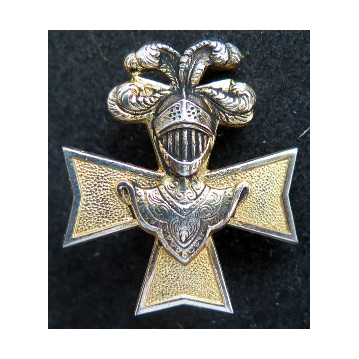 CIDB : insigne métallique du centre d'instruction des divisions blindées de fabrication Drago G. 1262