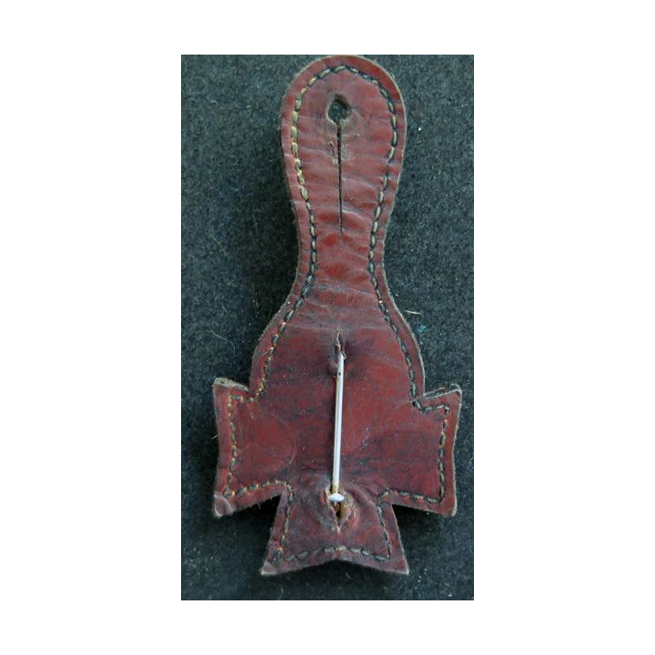CIDB : insigne métallique du centre d'instruction des divisions blindées de fabrication Drago G. 1262