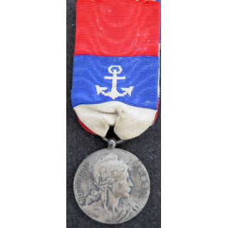 FRANCE : médaille d'honneur de la marine marchande attribuée à Le Corre en 1922 en argent