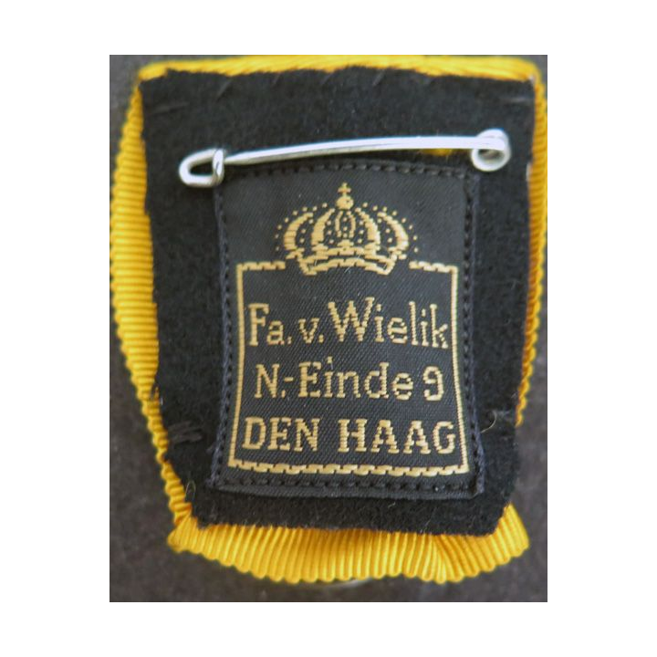 PAYS BAS : médaille bronze pour services fidèles 24 ans d'ancienneté (Juliana) par J.M.J. van Wielik de La Haye