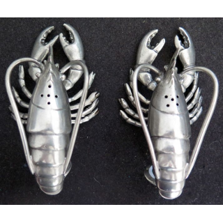 Superbe Salière et poivrière type langouste en étain de 11 cm de longueur