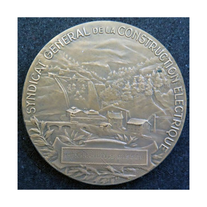 MEDAILLE : médaille du syndicat général de la construction électrique attribuée à mme Emmanuelle Gasser en bronze