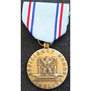 USA : US Air Force Good Conduct medal dans sa boite avec rappel